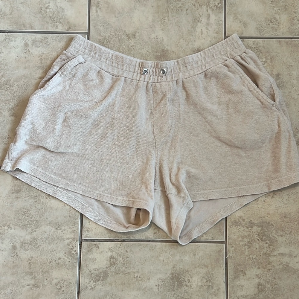 Men’s NN07 shorts size:small runs Medium